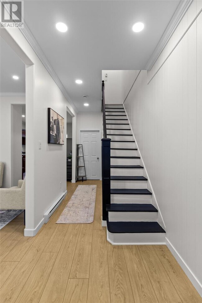 Photo du bâtiment - 14 Cavell Ave