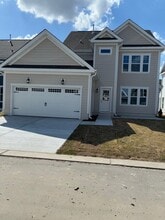 Building Photo - 2209 Sanibel Ln