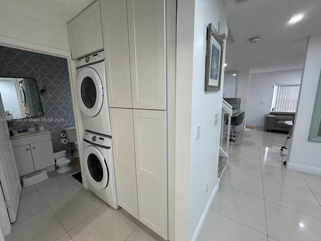 Foto del edificio - 15852 SW 68th Terrace