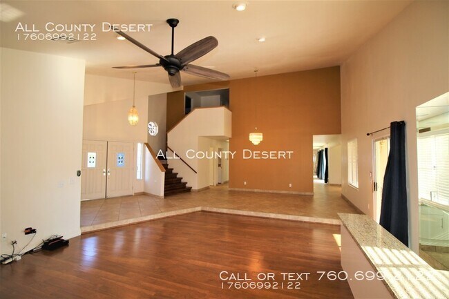 Foto del edificio - Gorgeous 5BR/3.5BA Pool Home for Long Term...