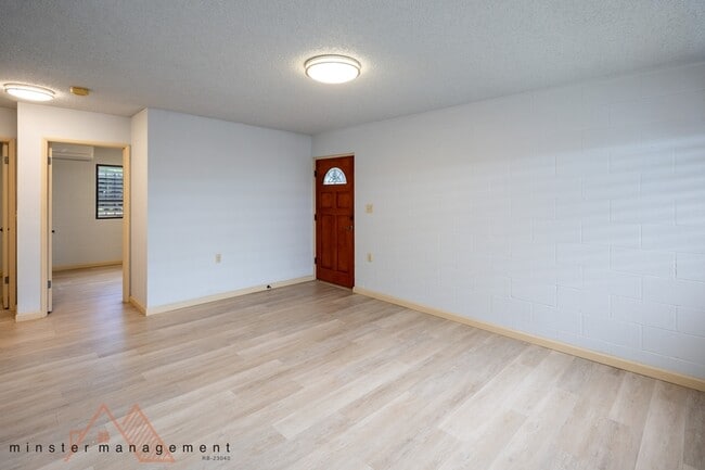 Building Photo - 215 Azores St