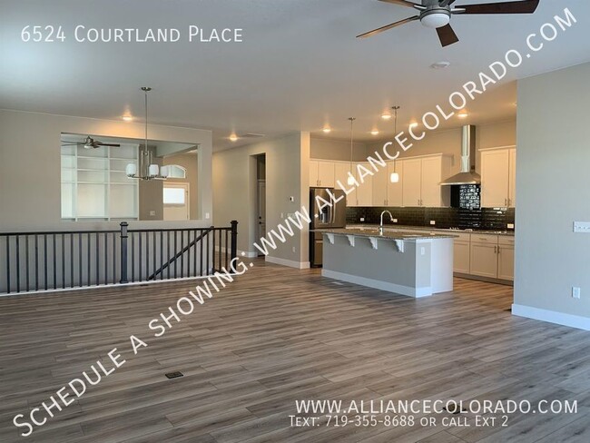 Foto del edificio - 6524 Courtland Place