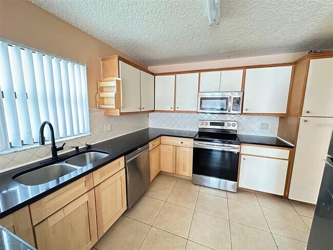 Building Photo - 2760 Montego Bay Blvd