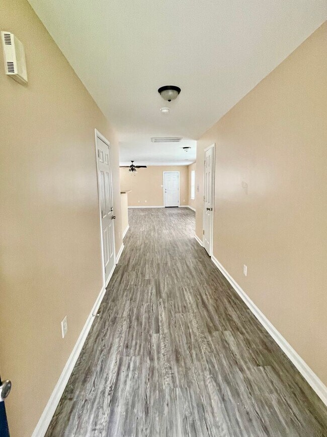 Building Photo - Welcome to this beautiful 4-bedroom, 2.5-b...