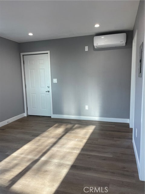 Building Photo - 6542 El Cortez Ave