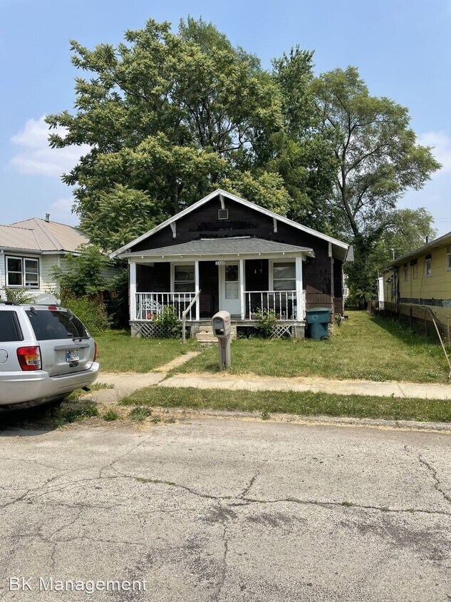 Primary Photo - 2 br, 1 bath House - 2322 S Mulberry Street
