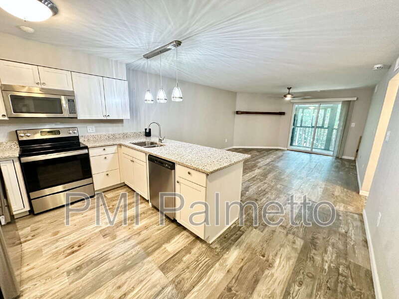 Primary Photo - 405 Harbison Blvd