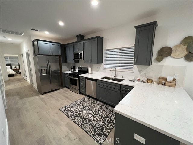 Foto del edificio - 22050 Hart St