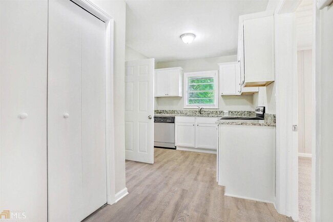 Foto del edificio - 2030 Mark Trail