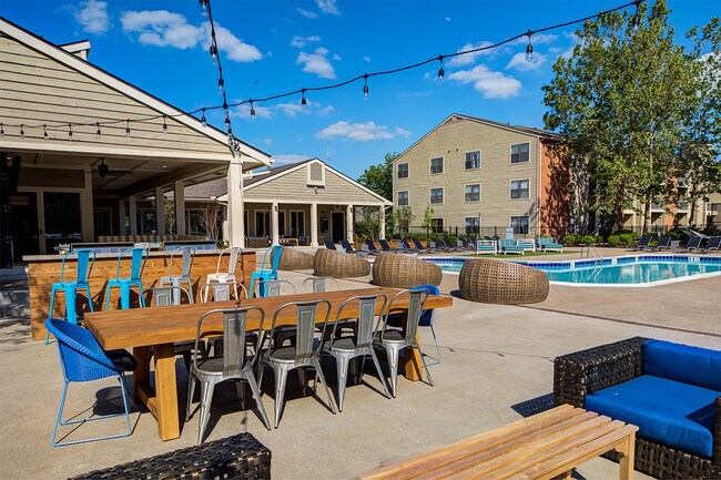 Grandview Apartments By Albion Columbus Oh Apartments Com