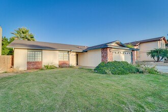 Building Photo - 506 Shasta St