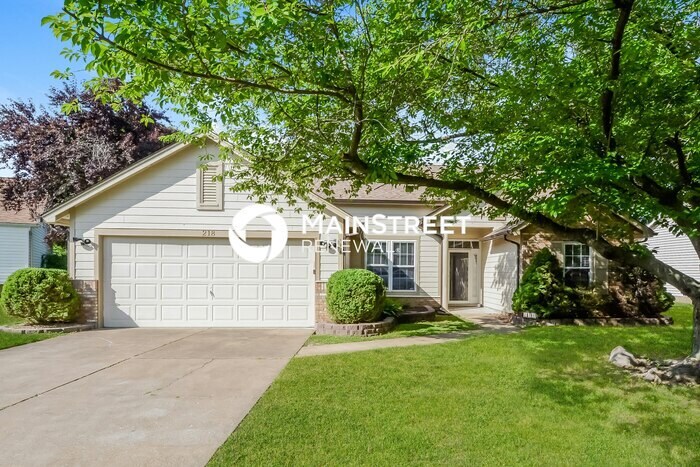 Foto principal - 3 Bedroom Pet-Friendly Home in FLORISSANT,...