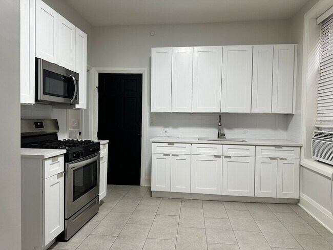Foto del edificio - 2120 W Lyndale St
