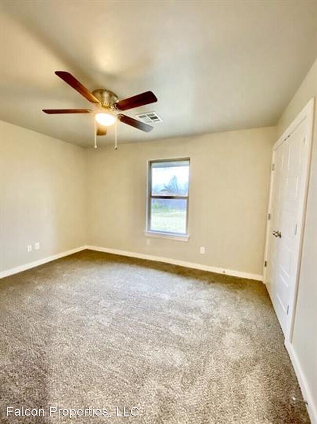 Foto del edificio - 3 br, 1.5 bath House - 5933 NW 62nd St