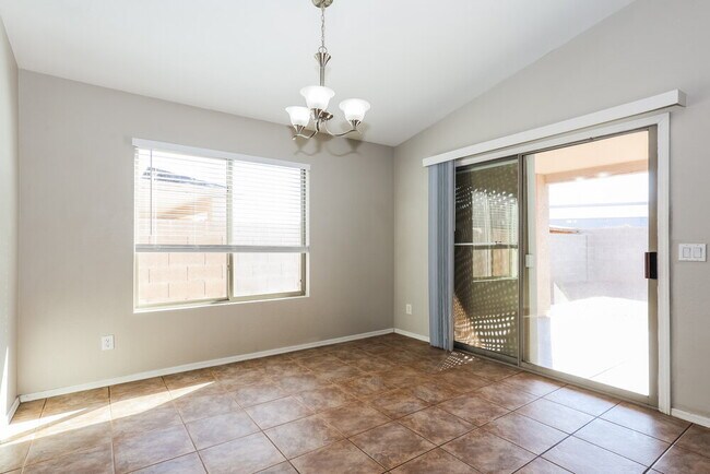 Foto del edificio - 11755 W Banff Ln