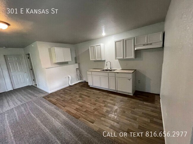 Building Photo - 301 E Kansas St