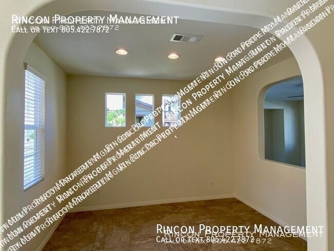 Foto del edificio - **Riverpark Home**  3 Bedrooms/2.5  Baths