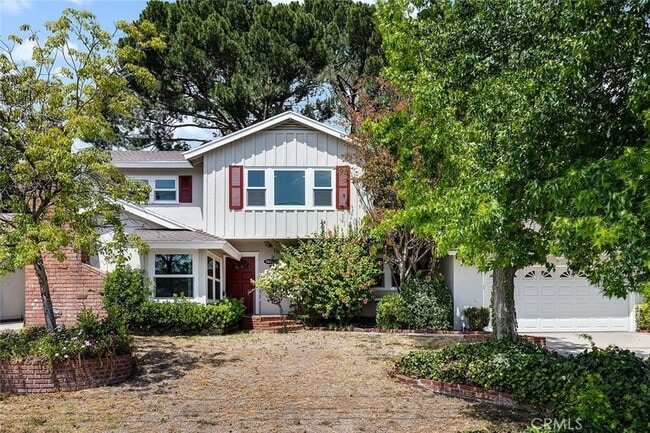 Building Photo - 3511 Paraiso Way