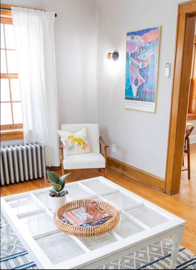 Foto del edificio - 1802 E Howard Ave