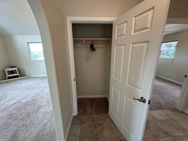 Foto del edificio - Country Home in Great Penn Valley Location, sorry no pets.