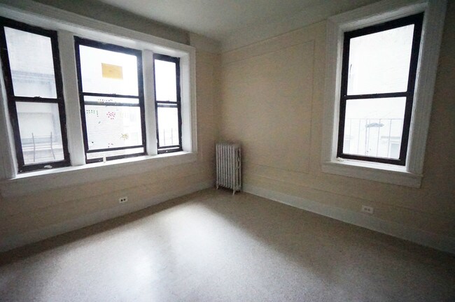 Building Photo - 561 W 147th St
