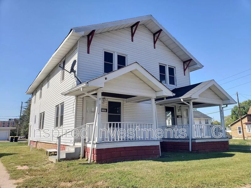 2105 Central Ave, Anderson, IN 46016 Condo for Rent in Anderson, IN