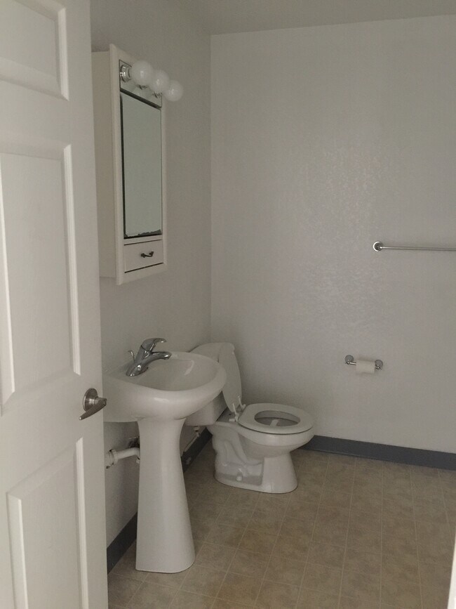 Foto del edificio - 401 W Park St