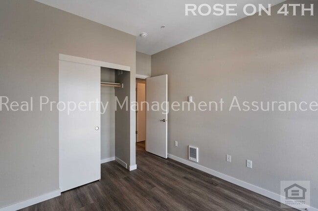 Building Photo - Brand New 2BR/2BA Apartments in the Heart ...