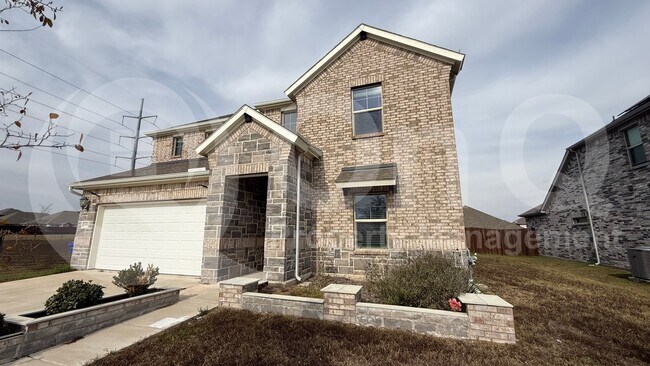 Building Photo - 558 Janette Ct