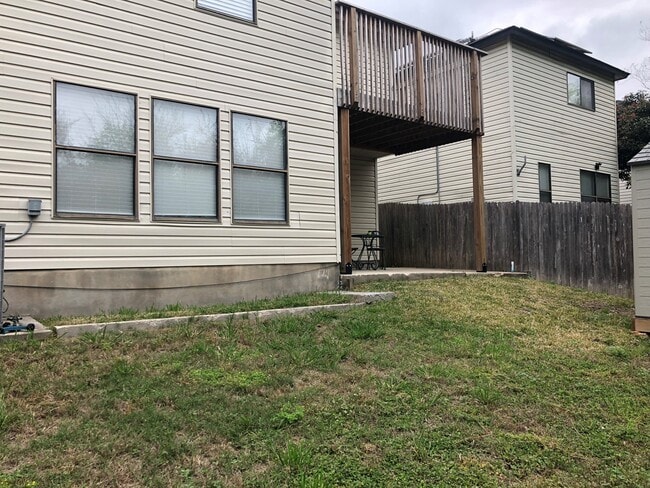 Building Photo - 9030 Mountain Field Dr