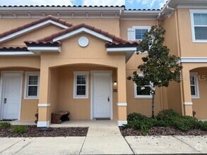 Building Photo - 2627 Bugatti Ct
