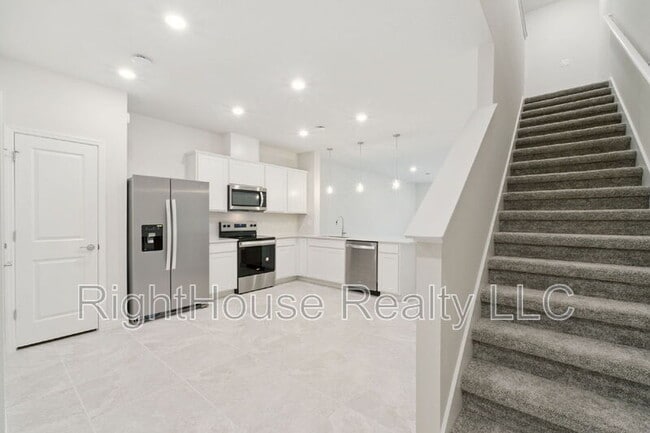 Foto del edificio - 3082 Emerald Acrs Ln