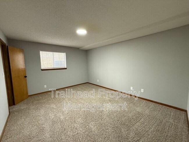 Foto del edificio - 3407 NW Duncan Rd