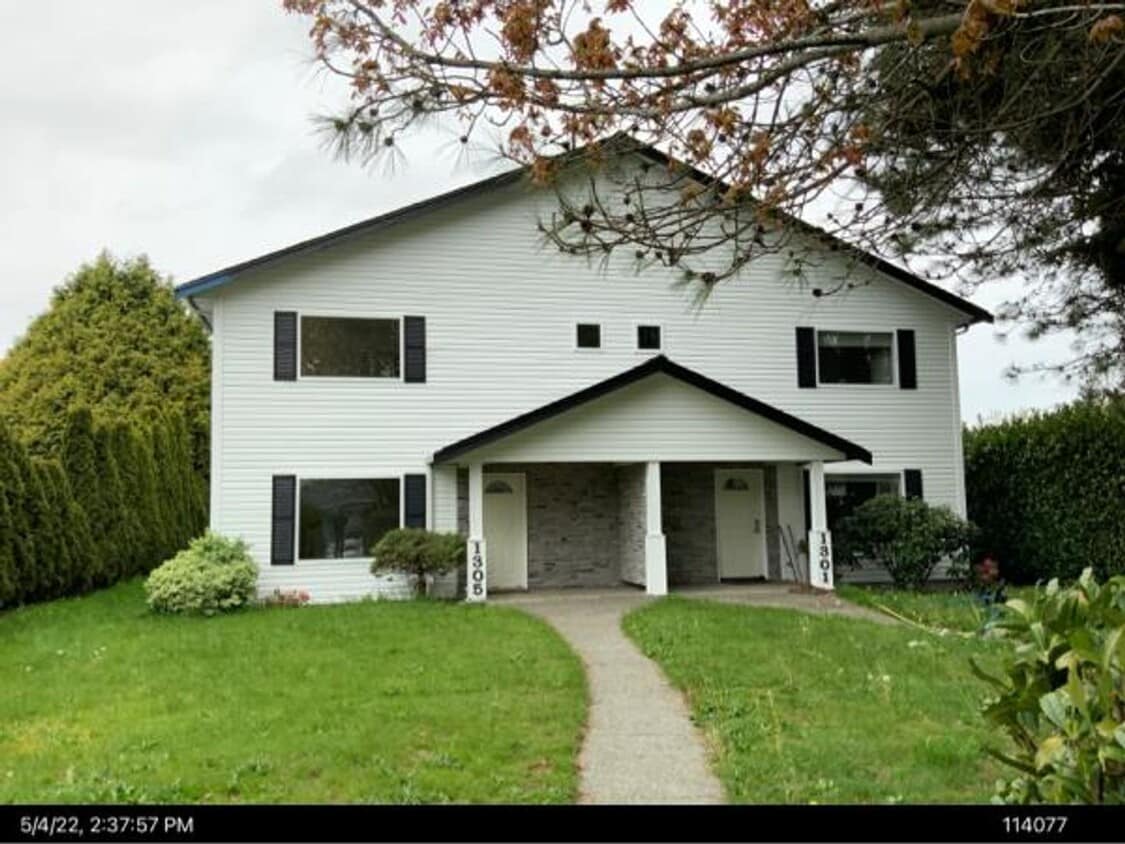 Foto principal - 1301-1305 Mitchell Ave