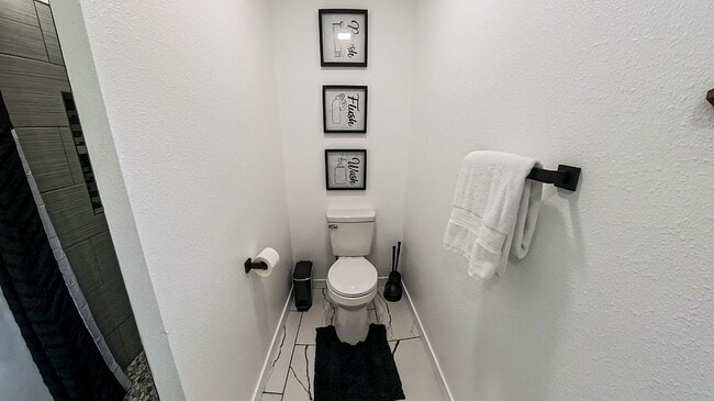 Building Photo - Enchantment Executive Villas LLC