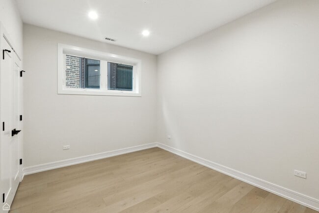 Building Photo - Celebration Apartments