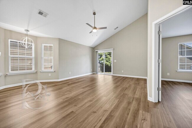 Foto del edificio - 152 Springhaven Dr