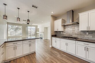 Building Photo - 1857 Desert Forest Way