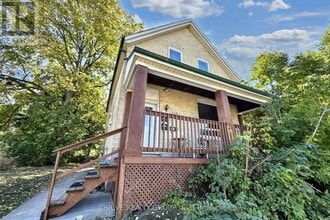 Building Photo - 119 McClary Ave