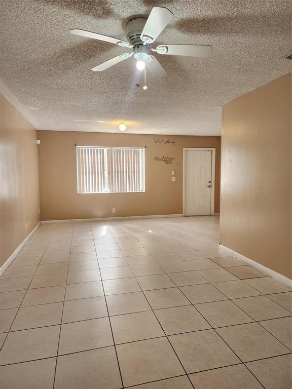 Building Photo - 4613 NW 91st Ave