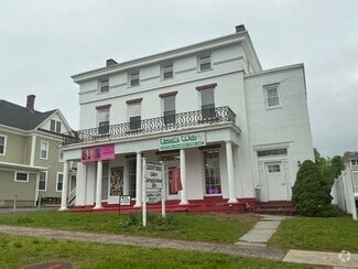 Building Photo - 138 Washington St