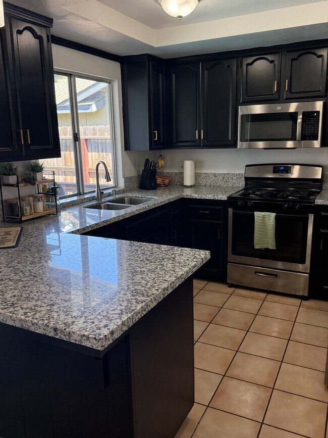 Foto del edificio - 4610 W Feemster Ave