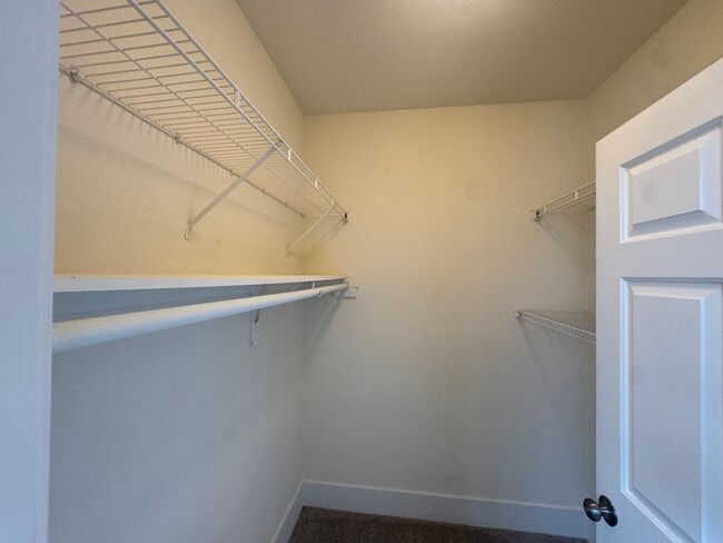 Foto del edificio - 1405 S Nellis Blvd