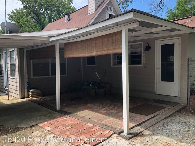 Building Photo - 3 br, 2 bath House - 1910 Auburn Rd