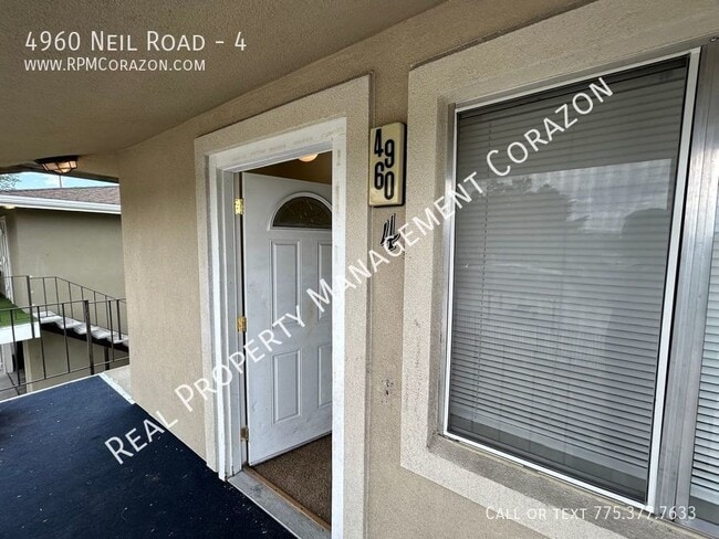 Building Photo - Upstairs 2 bedroom, 1 bathroom condo now a...