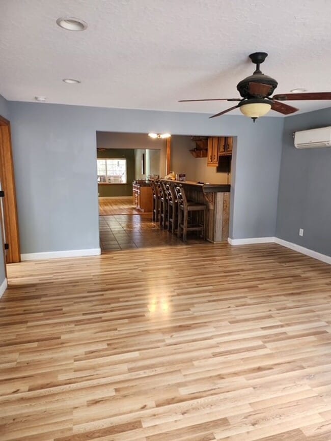 Building Photo - 55768 Snow Goose Rd