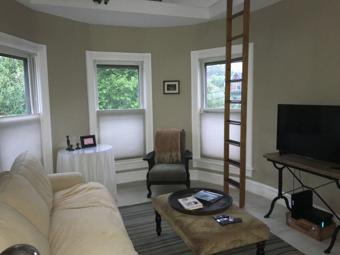 Foto principal - 151 N Union St