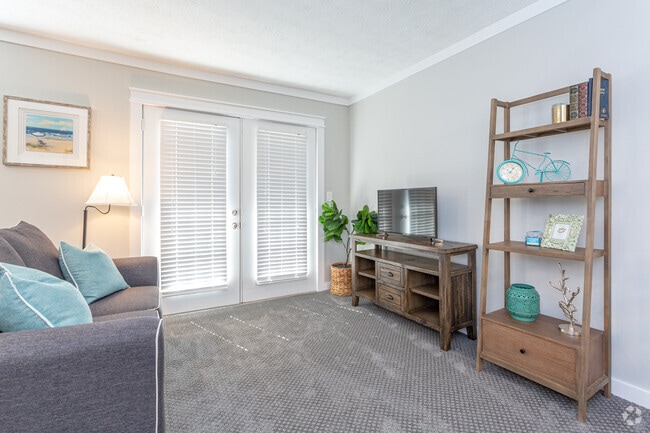 Efficiency - 467 ft² - CaraVita Village 55+ Senior Apartments