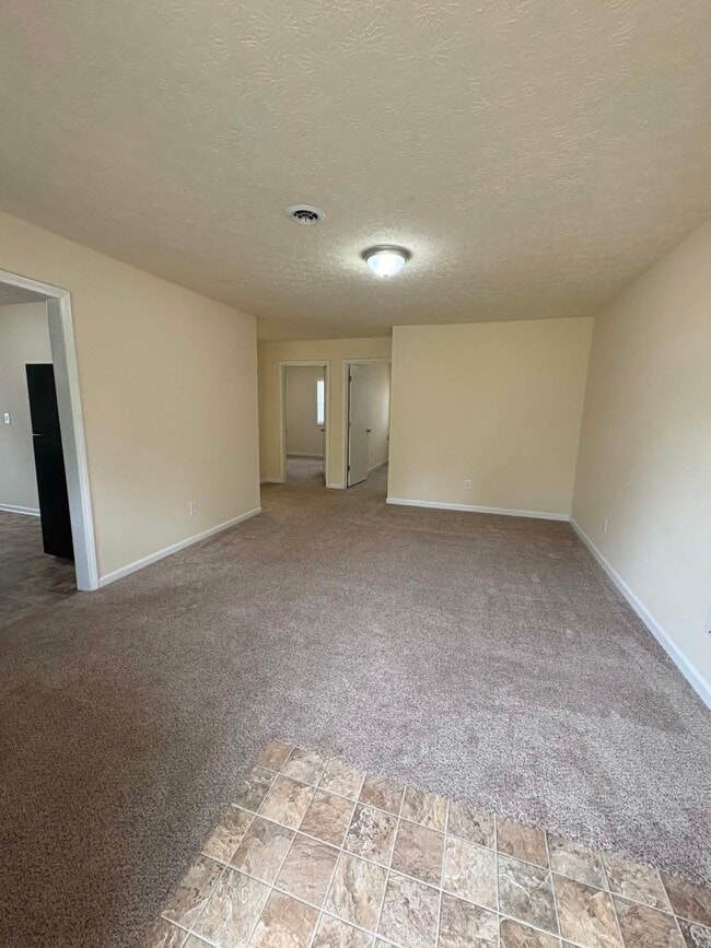 Building Photo - 1617 Flanigan Ct