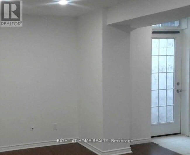 Building Photo - 75 Maffey Crescent